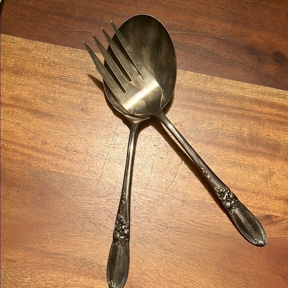 $5 in Bundle -Vintage Serving Set - Community Silverplate - White Orchid Pattern